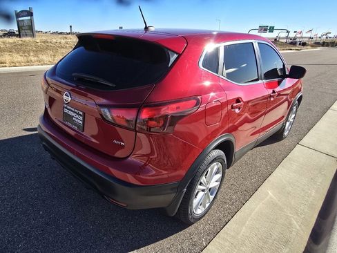 Used 2017 Nissan Rogue Sport S w/ S Appearance Package image 5