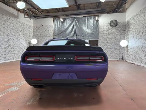 Used 2023 Dodge Challenger SRT Hellcat RWD image 6