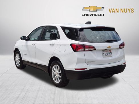 Used 2024 Chevrolet Equinox LS FWD image 7