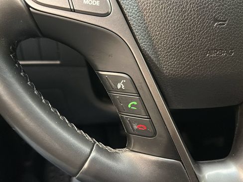 Used 2018 Hyundai Santa Fe Sport 2.0T FWD image 24