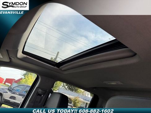 Used 2022 Chevrolet Silverado 1500 LTZ w/ LTZ Premium Package image 6