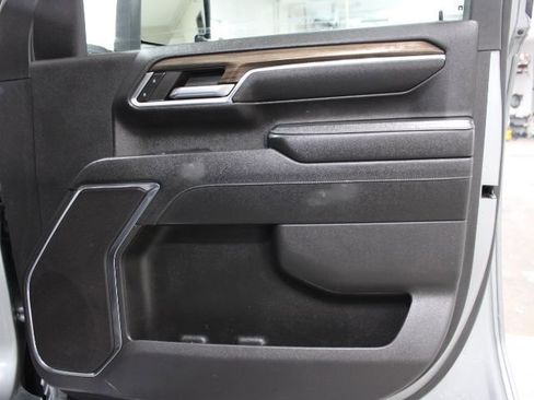 Used 2024 Chevrolet Silverado 2500 LT w/ All Star Edition AWD/4WD image 24