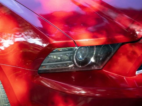 Used 2013 Ford Mustang Coupe image 10