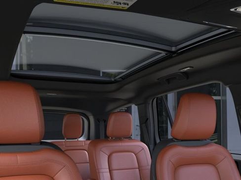 New 2026 Lincoln Aviator Reserve AWD/4WD image 22