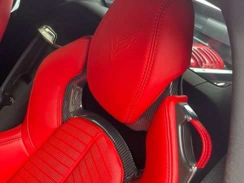 Used 2025 Chevrolet Corvette Z06 w/ Z07 Performance Package RWD image 17