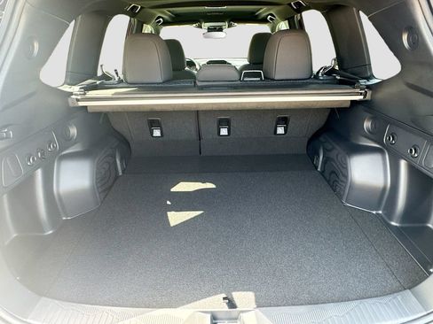 New 2026 Subaru Forester Premium AWD/4WD image 31