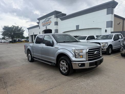 Used 2016 Ford F150 XLT w/ Equipment Group 301A Mid RWD image 2
