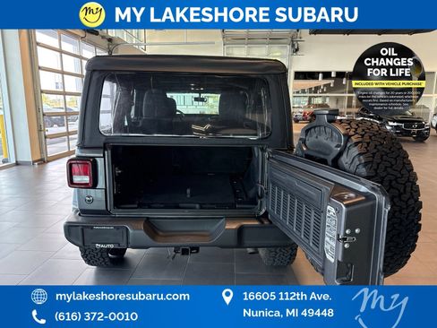 Used 2019 Jeep Wrangler Unlimited Sport AWD/4WD image 22