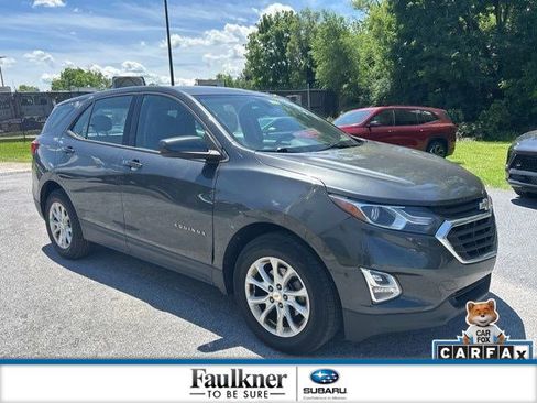 Used 2018 Chevrolet Equinox LS FWD image 1