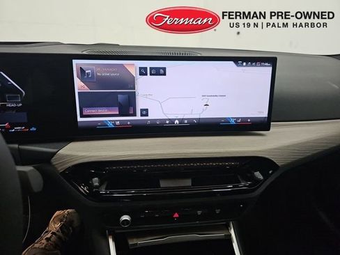 Used 2025 BMW 330i Sedan image 8