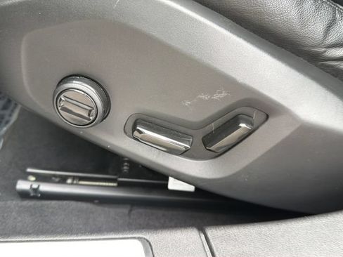 Used 2022 Volvo S60 B5 Inscription FWD image 21