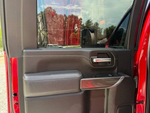 Used 2022 GMC Sierra 2500 AT4 w/ AT4 Premium Plus Package AWD/4WD image 21