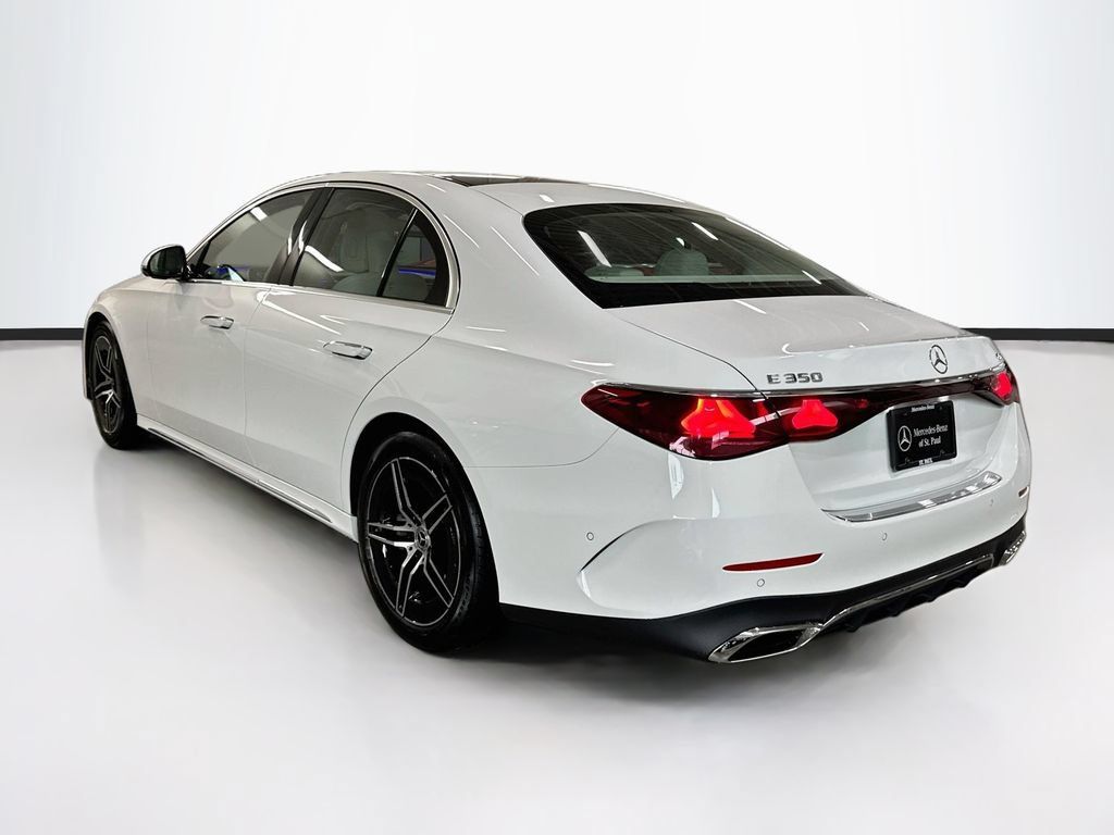 Used 2026 Mercedes-Benz E 350 4MATIC Sedan image 7