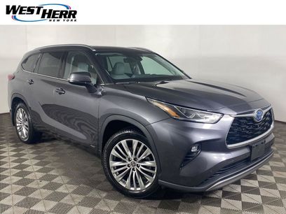 Used 2022 Toyota Highlander Platinum