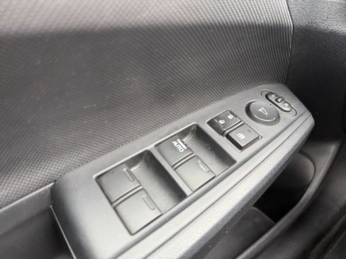 Used 2011 Honda Accord LX image 16