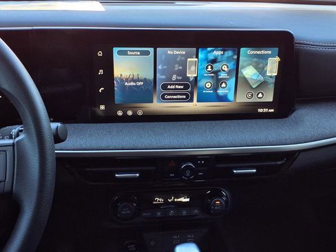 New 2026 Nissan Kicks SV w/ Illumination Package image 17