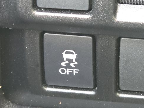 Used 2023 Subaru Impreza 2.0i image 7