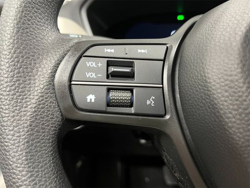 New 2026 Honda HR-V LX image 16