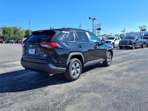Used 2024 Toyota RAV4 XLE image 8