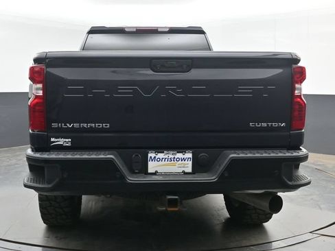 Used 2024 Chevrolet Silverado 2500 Custom w/ Custom Value Package AWD/4WD image 13
