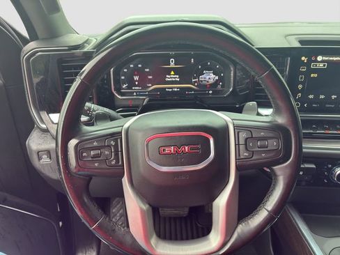Used 2024 GMC Sierra 1500 SLT w/ SLT Premium Plus Package AWD/4WD image 17