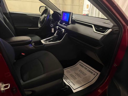 Used 2023 Toyota RAV4 LE image 27