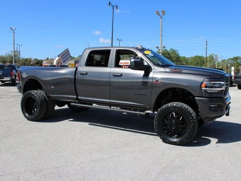 Used 2024 RAM 3500 Big Horn w/ Night Edition image 14