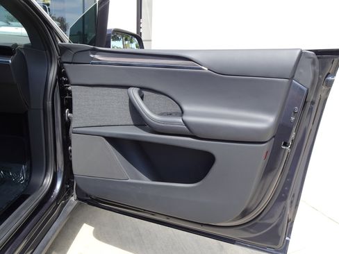 Used 2024 Tesla Model X AWD/4WD image 21