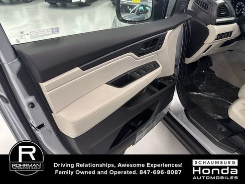 Used 2026 Honda Odyssey EX-L image 21
