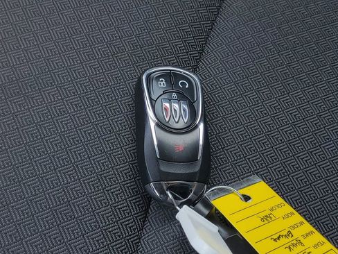 Used 2025 Buick Encore GX Preferred image 30