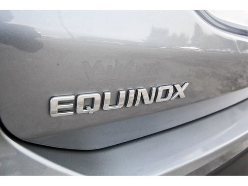 Used 2024 Chevrolet Equinox Premier image 27