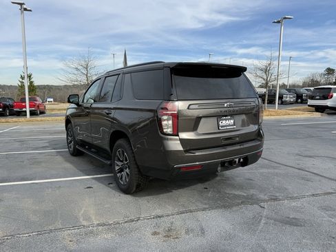 Used 2021 Chevrolet Tahoe Z71 w/ Z71 Signature Package image 5