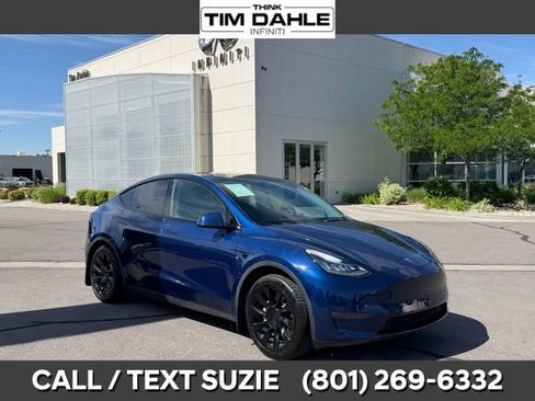 Used 2021 Tesla Model Y 2WD image 1