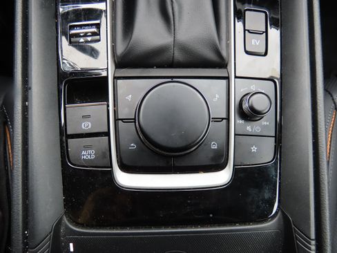 Used 2025 MAZDA CX-50 AWD 2.5 Hybrid w/ Premium Pkg image 31