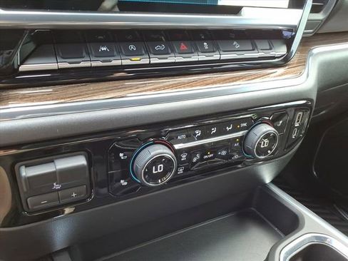 Used 2023 Chevrolet Silverado 1500 LT Trail Boss w/ Protection Package image 23