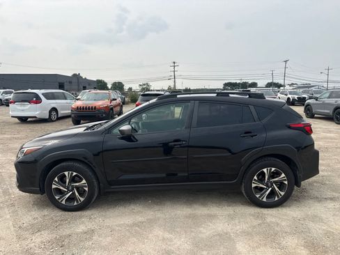 Used 2024 Subaru Crosstrek 2.0i Premium AWD/4WD image 12