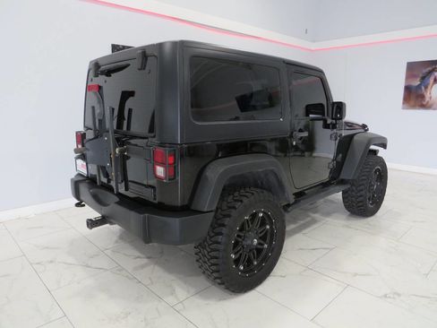 Used 2012 Jeep Wrangler Sport AWD/4WD image 3
