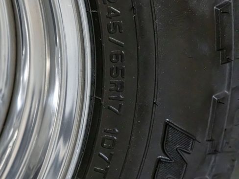 Used 1997 Chevrolet Suburban 2WD w/ Preferred Equipment Group 3 image 99