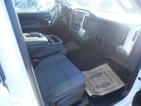 Used 2018 GMC Sierra 1500 SLE w/ SLE Value Package image 25