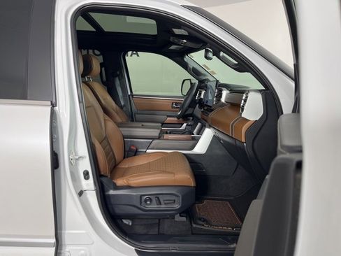 Used 2025 Toyota Tundra 1794 Edition image 33