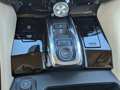 New 2026 Acura MDX SH-AWD image 22