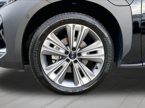 Used 2025 Subaru Solterra AWD/4WD image 32