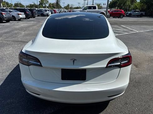 Used 2021 Tesla Model 3 Standard Range Plus RWD image 5