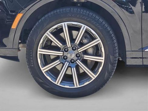 Used 2019 Audi Q7 2.0T Premium Plus w/ Premium Plus Package AWD/4WD image 9