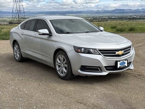 Used 2019 Chevrolet Impala LT FWD image 11