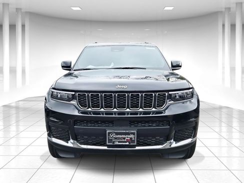New 2026 Jeep Grand Cherokee L 4WD image 8