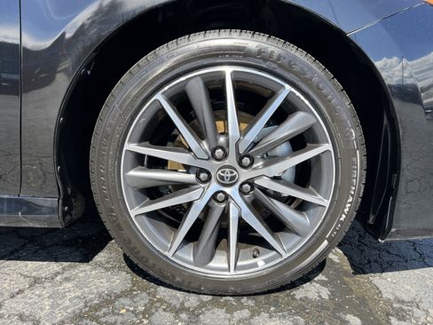 Used 2023 Toyota Camry XLE w/ Cold Weather Package image 10