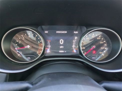 Used 2019 Jeep Compass Limited image 29