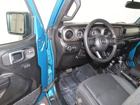 Used 2020 Jeep Wrangler Sport image 43