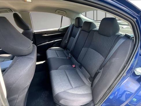 Used 2025 Toyota Camry SE FWD image 22